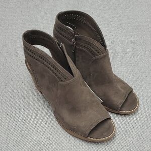NWT Sonoma Women's Peep Toe Ankle Boots 8.5 Med